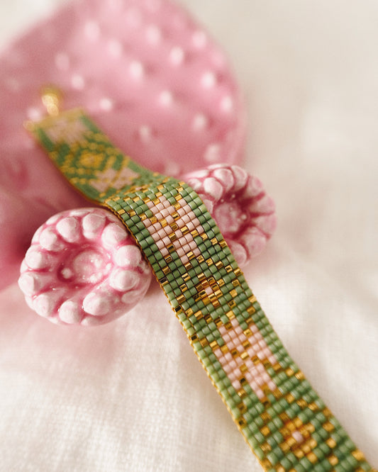 pistachio rose bracelet