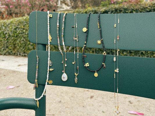 tulip necklace